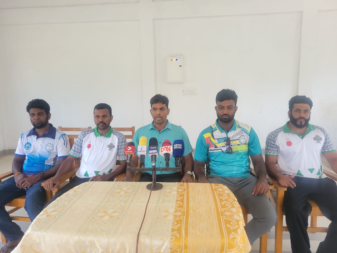 யாழில் நடைபெறவுள்ள கரப்பந்தாட்ட பிறிமியர் லீக் சுற்றுப்போட்டி!