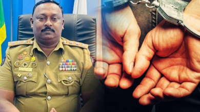 வவுனியா மாநகரசபையின் முன்னாள் முதல்வர் எஸ். காண்டீபன் உள்ளிட்ட நால்வரை கைது செய்ய நீதிமன்றம் உத்தரவு!