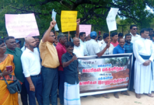 வயாவிளானில் காணிகளை விடுவிக்கக் கோரி உரிமையாளர்கள் போராட்டம்!